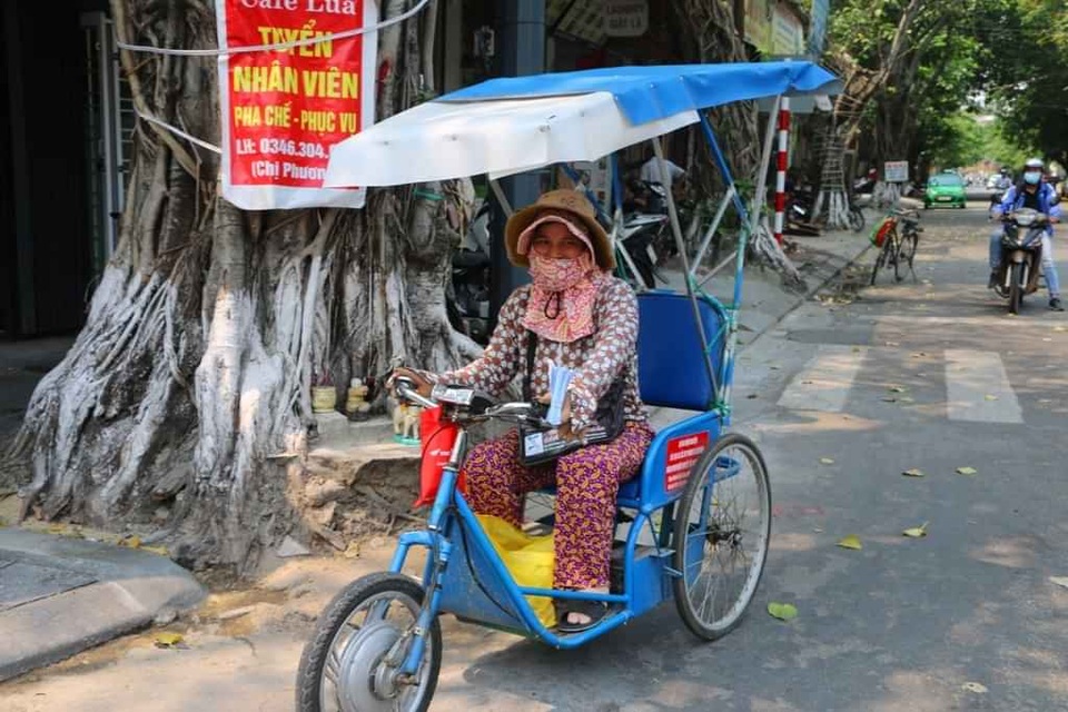 Mỗi người mới về từ địa phương khác phải có 1 người giám sát - 3 Mỗi người mới về từ địa phương khác phải có 1 người giám sát - 3