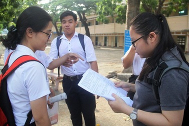 Đề thi và gợi ý giải môn Hóa THPT quốc gia 2018