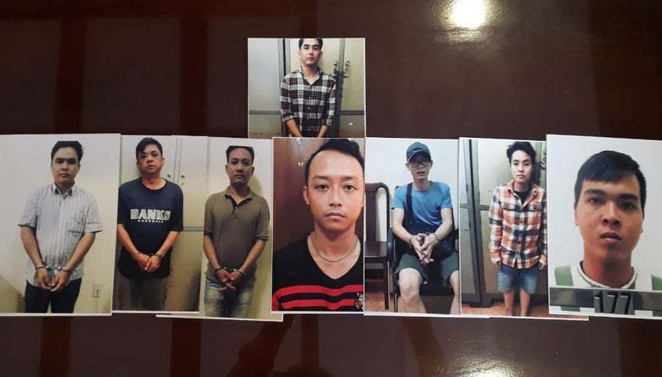 Triệt phá đường dây khủng thuê ô tô tự lái để bán sang Campuchia - 1 Triệt phá đường dây khủng thuê ô tô tự lái để bán sang Campuchia - 1