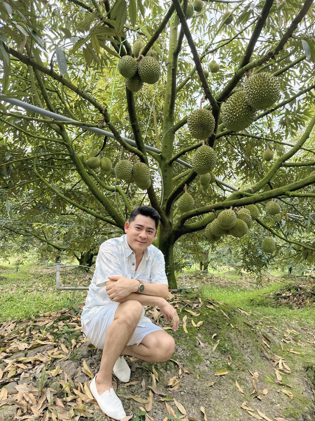 Tài tử Huỳnh Anh Tuấn bỏ phố về quê đời tư kín tiếng, đột quỵ tuổi 57 - 1 Tài tử Huỳnh Anh Tuấn bỏ phố về quê đời tư kín tiếng, đột quỵ tuổi 57 - 1