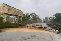 Vỡ bờ sông Vinh, nước tràn vào khu đô thị