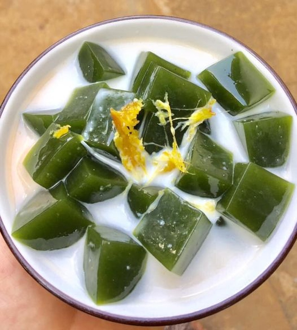 Ký ức tuổi thơ ùa về với món giải khát thạch sâm sâm - 2 Ký ức tuổi thơ ùa về với món giải khát thạch sâm sâm - 2