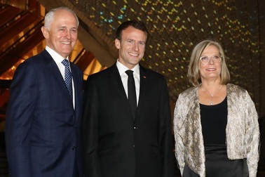 Phu nhân Thủ tướng Australia lên tiếng về lời khen lạ của Tổng thống Pháp