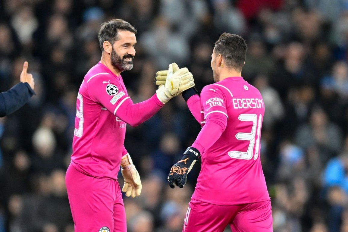 VAR quay lưng, Man City tuột chiến thắng trước Sporting Lisbon - 3 VAR quay lưng, Man City tuột chiến thắng trước Sporting Lisbon - 3