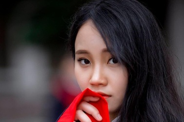 Tân cử nhân trẻ tuổi nhất ĐH Kinh tế quốc dân là Đảng viên, SV xuất sắc