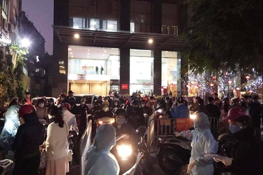 Hà Nội: Ca Covid-19 mới đã đi siêu thị, tiếp xúc nhiều người tại ngân hàng