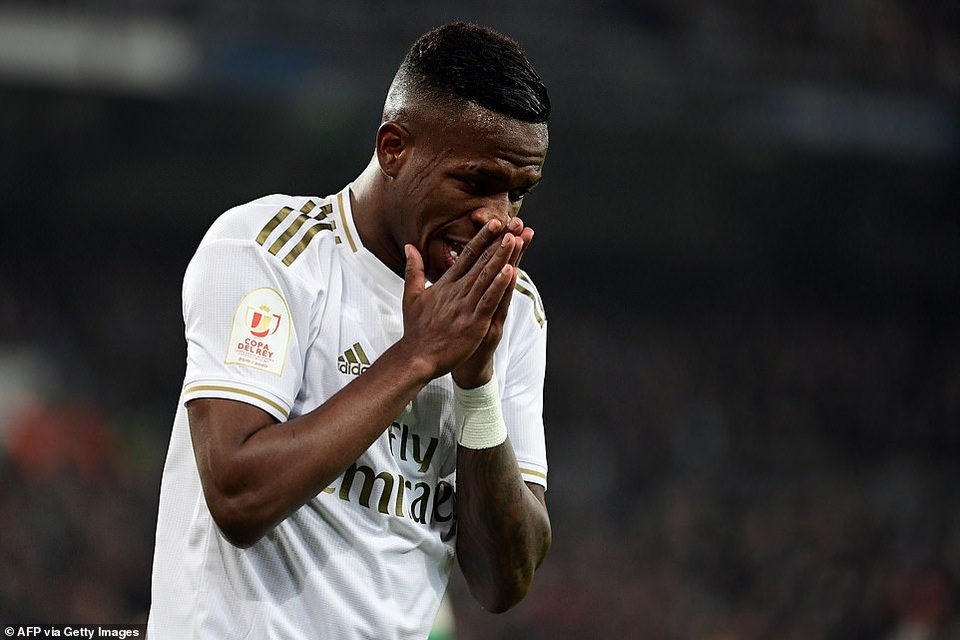 Thua Sociedad trong “cơn mưa bàn thắng”, Real Madrid chia tay Cúp Nhà vua - 7 Thua Sociedad trong “cơn mưa bàn thắng”, Real Madrid chia tay Cúp Nhà vua - 7