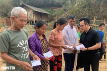 Báo điện tử Dân trí hỗ trợ đợt 6 tới người dân vùng bị lũ Kỳ Sơn