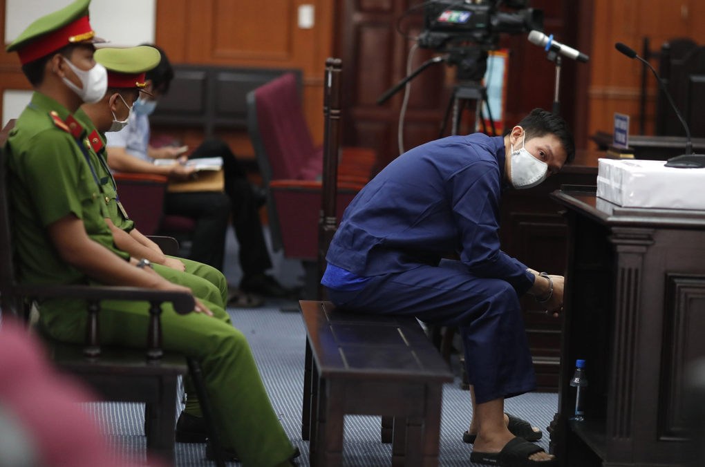 Bi kịch từ những cuộc hôn nhân khiến con trẻ mất mạng - 2 Bi kịch từ những cuộc hôn nhân khiến con trẻ mất mạng - 2