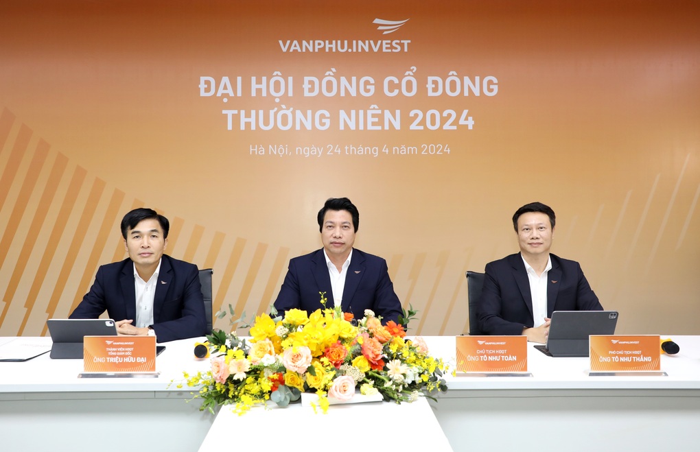 Đại hội cổ đông Văn Phú - Invest đặt mục tiêu xây chắc nền tảng, hướng tới tương lai - 1 Đại hội cổ đông Văn Phú - Invest đặt mục tiêu xây chắc nền tảng, hướng tới tương lai - 1
