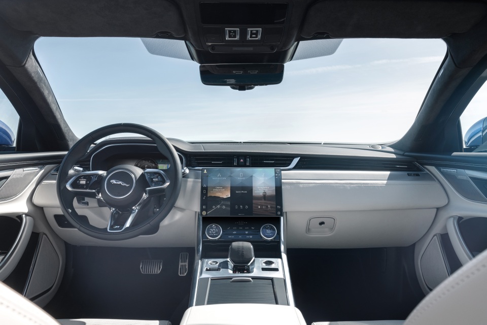 Jaguar XF 2021 đã sẵn sàng, thêm lựa chọn trong phân khúc sedan hạng sang - 10 Jaguar XF 2021 đã sẵn sàng, thêm lựa chọn trong phân khúc sedan hạng sang - 10