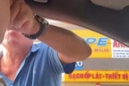 Người đàn ông chặn đầu xe, véo mũi, tát tài xế ô tô ở Hà Nội