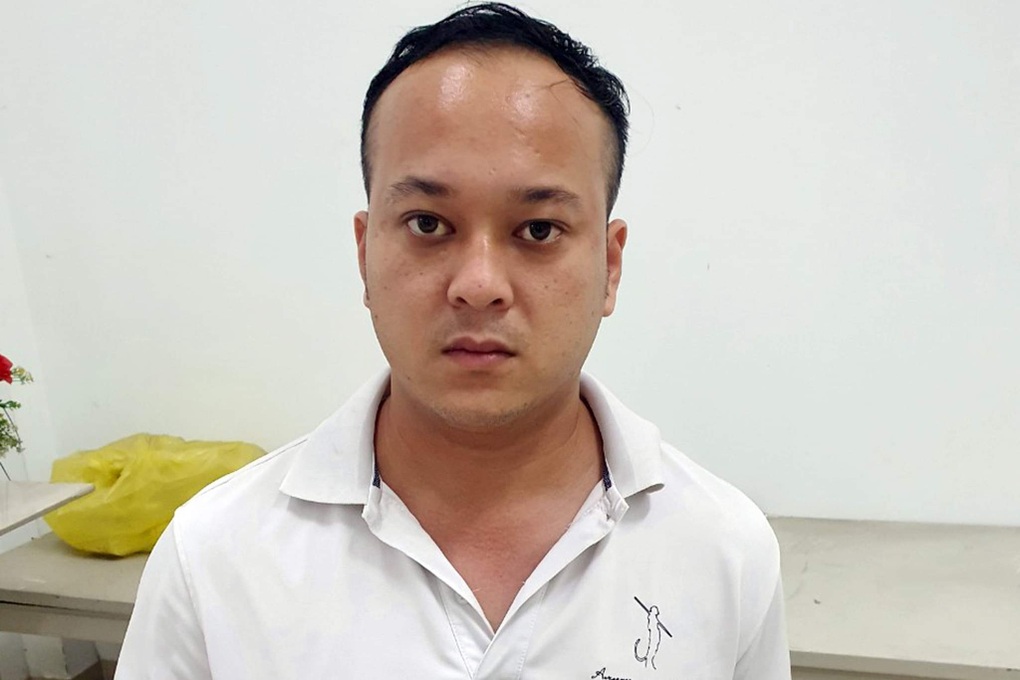 Bắt nam thanh niên phá trụ ATM trộm hơn 460 triệu đồng - 1 Bắt nam thanh niên phá trụ ATM trộm hơn 460 triệu đồng - 1