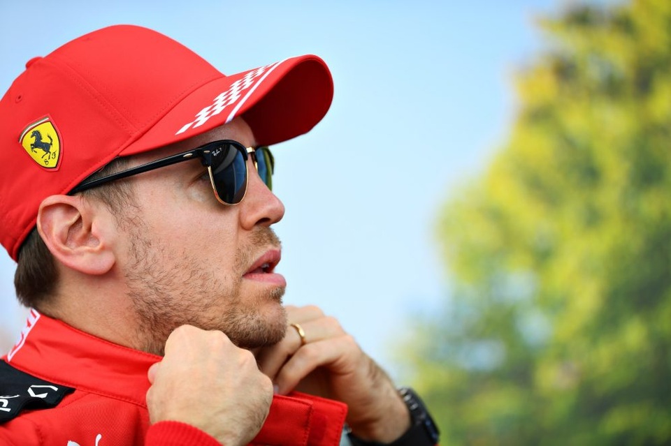 Vettel sẽ rời đội đua Ferrari sau mùa giải năm nay - 1 Vettel sẽ rời đội đua Ferrari sau mùa giải năm nay - 1