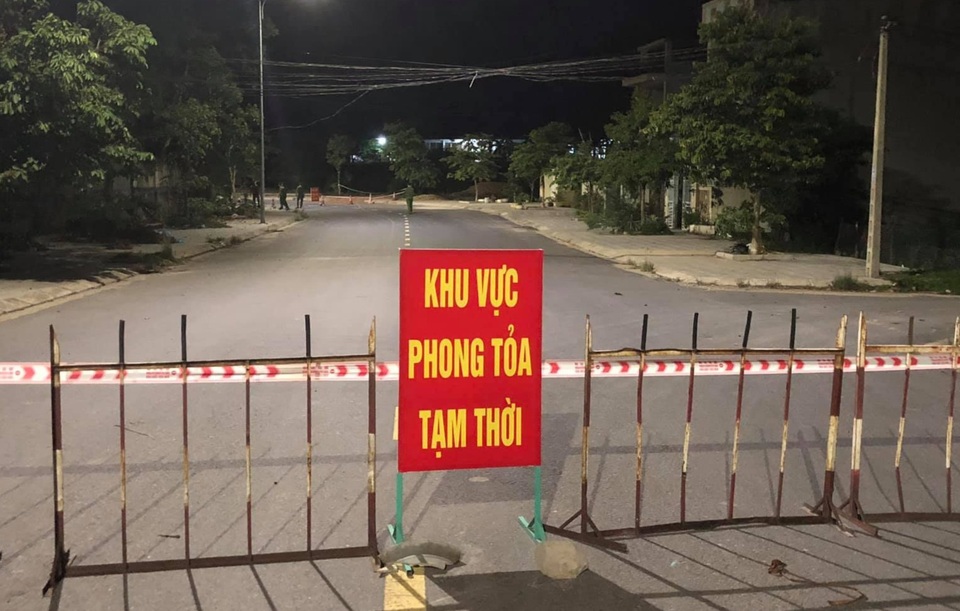 Thành phố Đông Hà bắt đầu thực hiện giãn cách xã hội 15 ngày - 1 Thành phố Đông Hà bắt đầu thực hiện giãn cách xã hội 15 ngày - 1