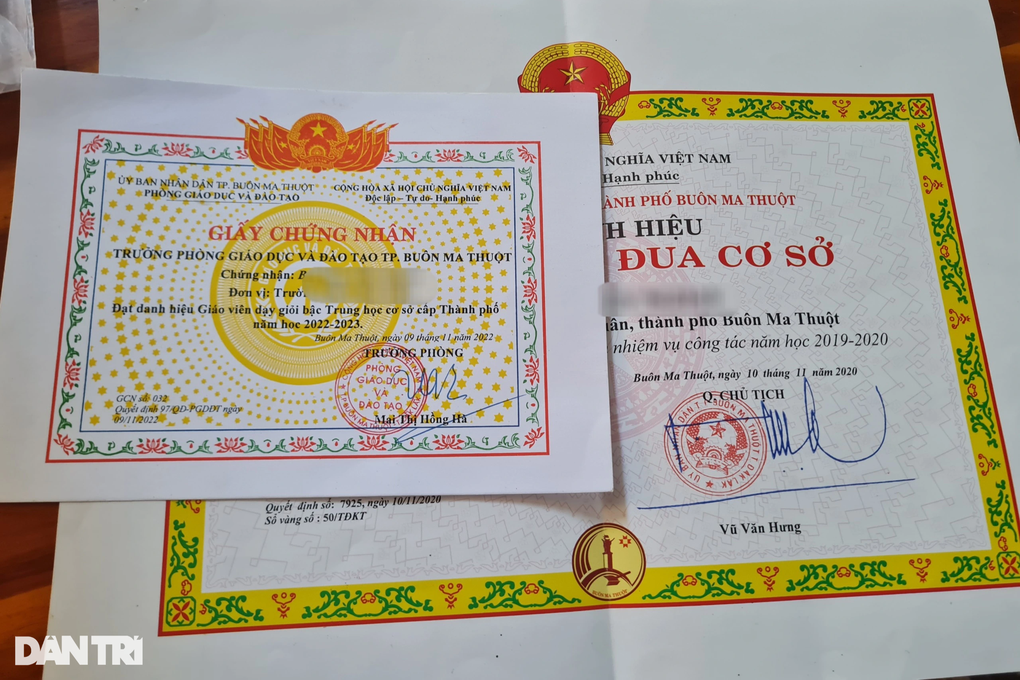 Rớt tuyển dụng viên chức, nhiều giáo viên hợp đồng cầu cứu - 2 Rớt tuyển dụng viên chức, nhiều giáo viên hợp đồng cầu cứu - 2
