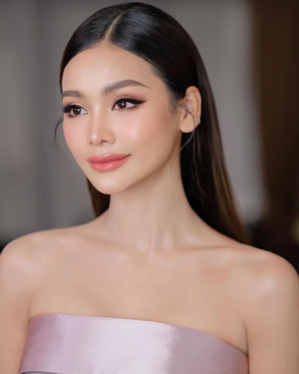 Mỹ nhân thị phi của cuộc thi Hoa hậu Hòa bình lọt Top 100 gương mặt đẹp - 7 Mỹ nhân thị phi của cuộc thi Hoa hậu Hòa bình lọt Top 100 gương mặt đẹp - 7