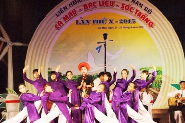 Khai mạc Liên hoan Đờn ca tài tử Nam Bộ kỷ niệm 40 năm giải phóng miền Nam