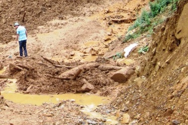 Thủ tướng yêu cầu khắc phục sự cố sạt lở ở Yên Bái