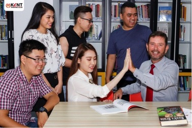 Chương trình quốc tế đem lại lợi ích gì cho sinh viên?