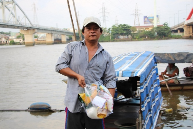 Những phần quà của bà Đặng Nguyễn Thùy Trang hỗ trợ kịp thời cho những người dân TP.HCM trong thời gian giãn cách xã hội do dịch bệnh Covid-19.