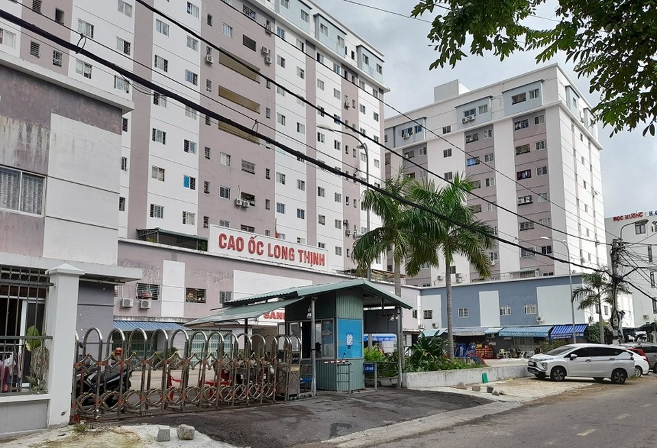 Bình Định: Chung cư xuống cấp, cư dân vẫn dài cổ… chờ cấp sổ đỏ - 1 Bình Định: Chung cư xuống cấp, cư dân vẫn dài cổ… chờ cấp sổ đỏ - 1