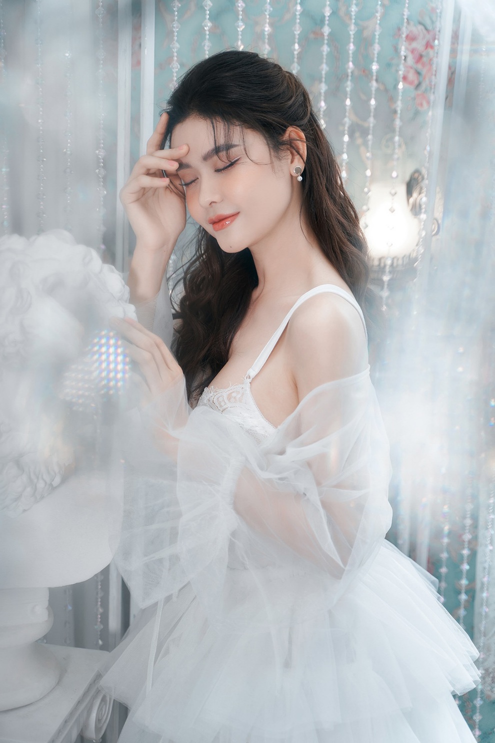 Trương Quỳnh Anh khoe nhan sắc xinh đẹp sau phẫu thuật tuyến giáp - 6 Trương Quỳnh Anh khoe nhan sắc xinh đẹp sau phẫu thuật tuyến giáp - 6
