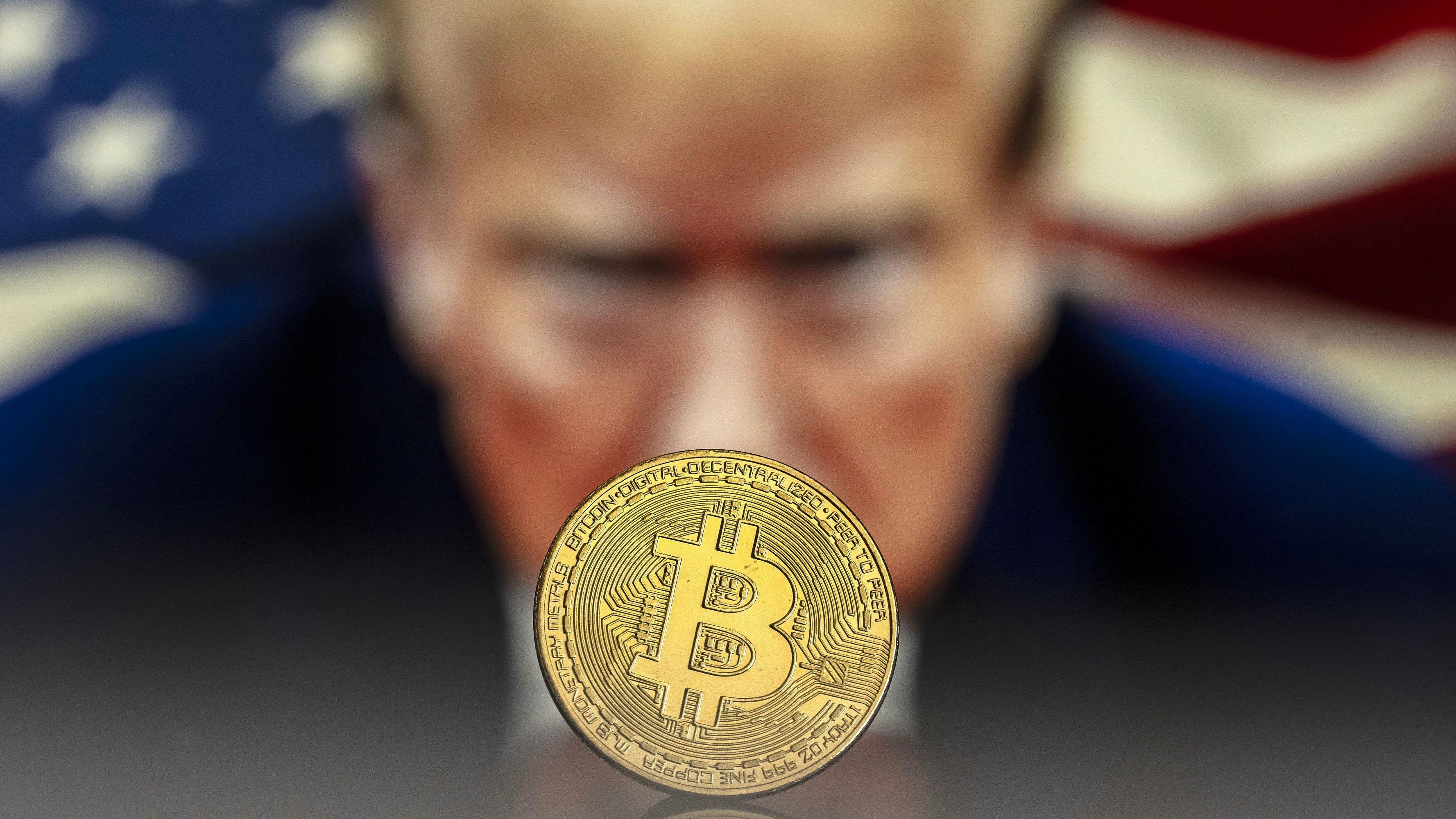 Bitcoin “lên đồng” thời Trump 2.0: Cú hích lịch sử hay bong bóng ảo?