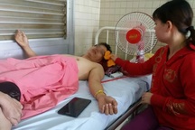 Vụ bệnh nhân bị khoan nhầm cẳng chân: Sự cố y khoa ảnh hưởng đến an toàn người bệnh