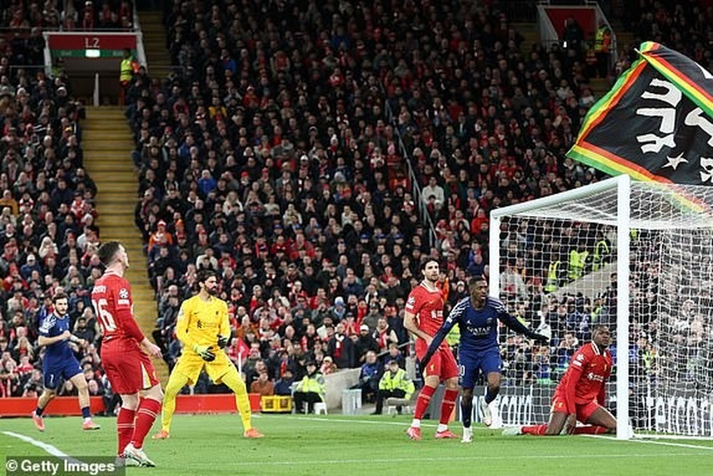 Ngôi sao người Pháp lập cột mốc ấn tượng trong ngày PSG đánh bại Liverpool - 1 Ngôi sao người Pháp lập cột mốc ấn tượng trong ngày PSG đánh bại Liverpool - 1