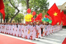 Thanh Hóa: Khối tiểu học khai giảng qua hệ thống loa truyền thanh trường