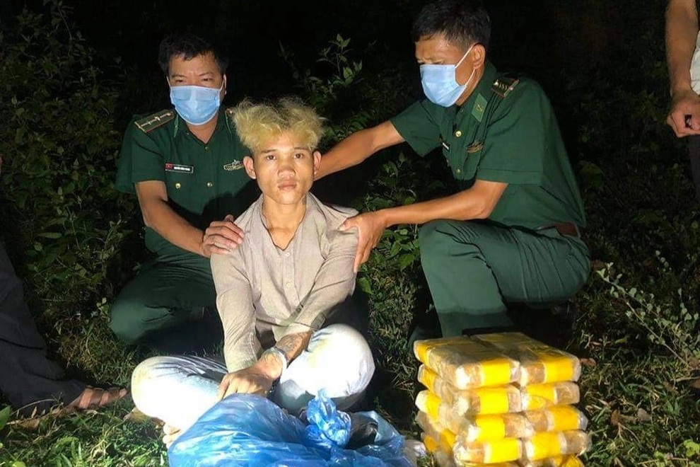 Tóm gọn đối tượng vận chuyển 60.000 viên ma túy - 1 Tóm gọn đối tượng vận chuyển 60.000 viên ma túy - 1