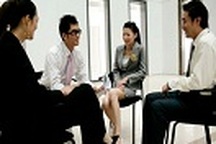 Tư vấn viên - Nghề cho bạn trẻ năng động