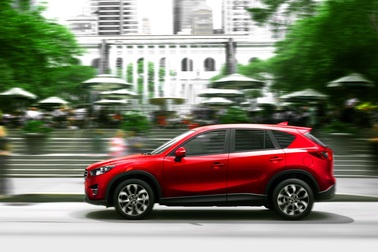 Bất chấp tháng ngâu, Mazda CX5 vẫn bán chạy