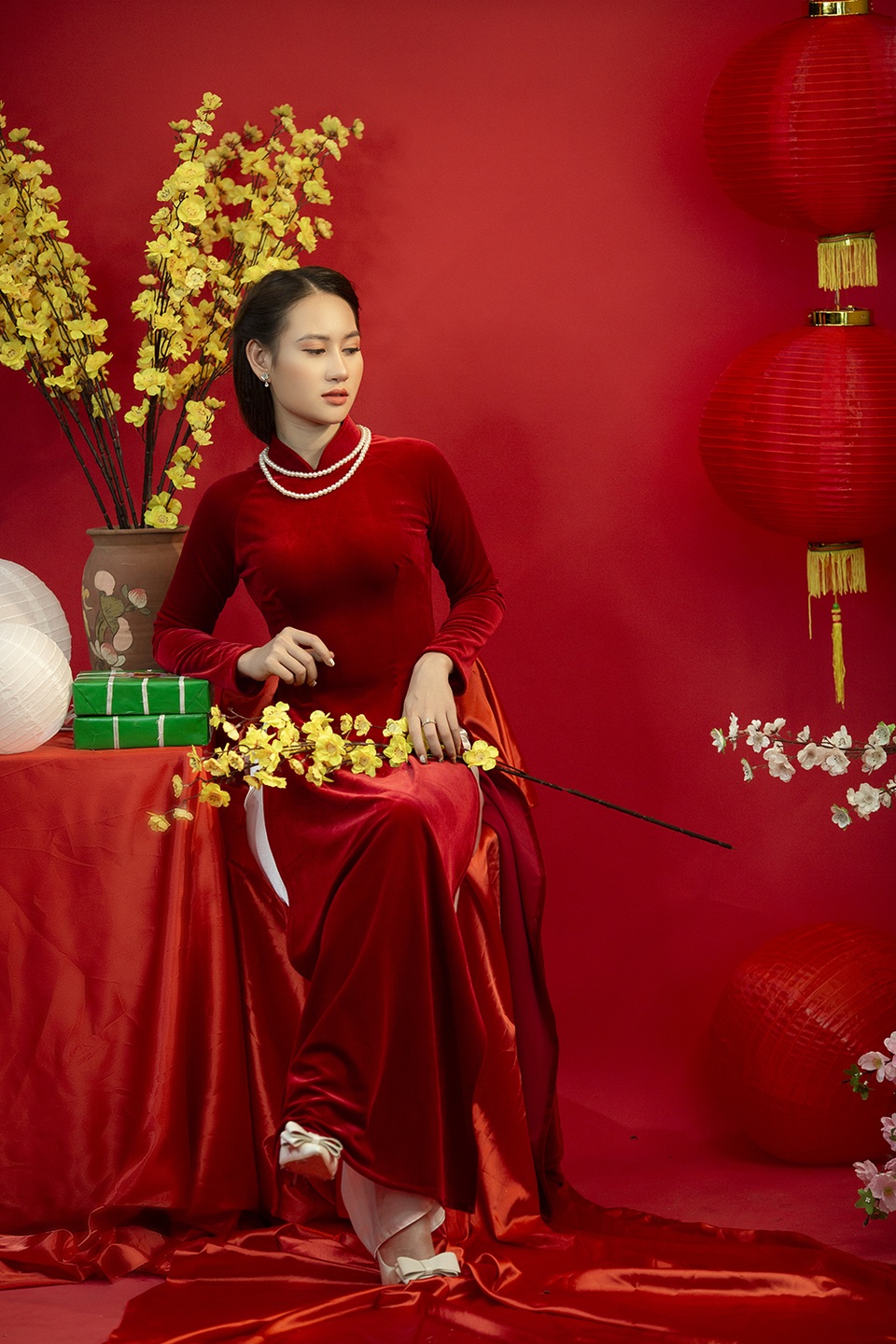 Hot girl kiếm chém: “Tết đến, thèm nhất bánh chưng rán, sợ nhất bị hỏi về tiền thưởng” - 10 Hot girl kiếm chém: “Tết đến, thèm nhất bánh chưng rán, sợ nhất bị hỏi về tiền thưởng” - 10