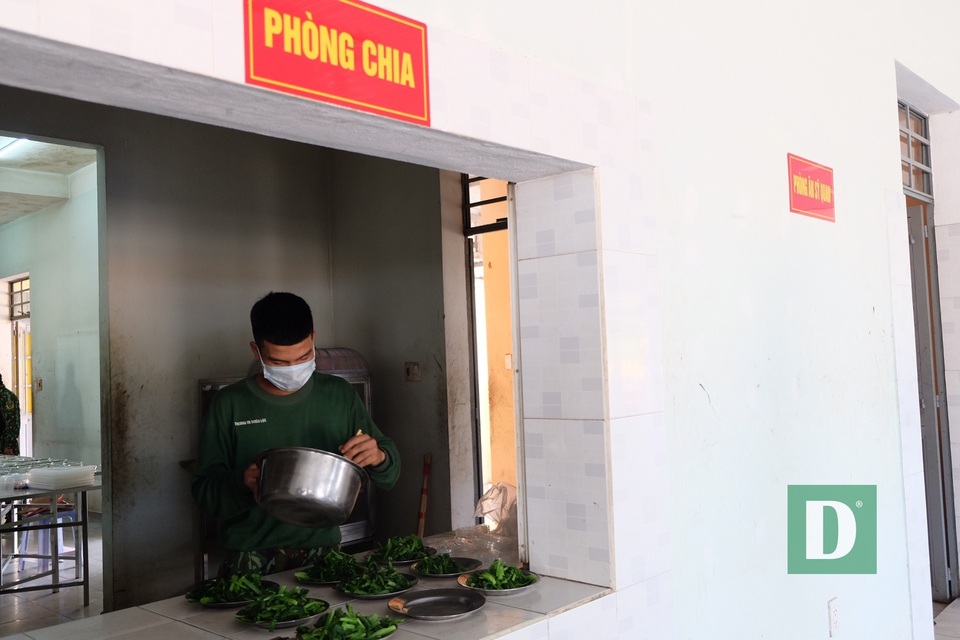 Cận cảnh khu cách ly dành cho công dân từ vùng dịch về Đà Nẵng - 8 Cận cảnh khu cách ly dành cho công dân từ vùng dịch về Đà Nẵng - 8