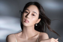 Con gái út xinh đẹp học giỏi, sở hữu tài sản 89 triệu USD của tỷ phú châu Á