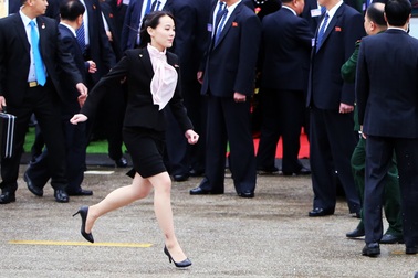 Những phụ nữ quyền lực tháp tùng Chủ tịch Triều Tiên tới Việt Nam là ai?