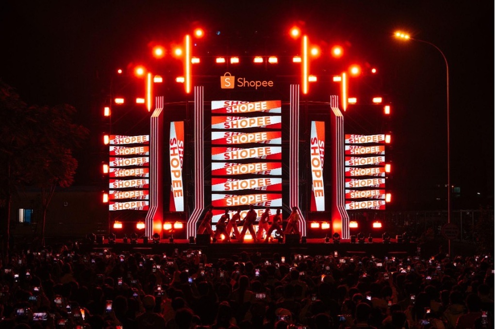 Shopee mang đại nhạc hội đến với công nhân mùa cuối năm - 3