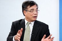 Ông Trần Đình Thiên: Công nghệ 4.0 ập đến, chỉ một phần mềm Grab điều hành cả trăm nghìn xe