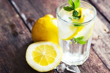 Nước chanh có tốt cho sức khỏe không?