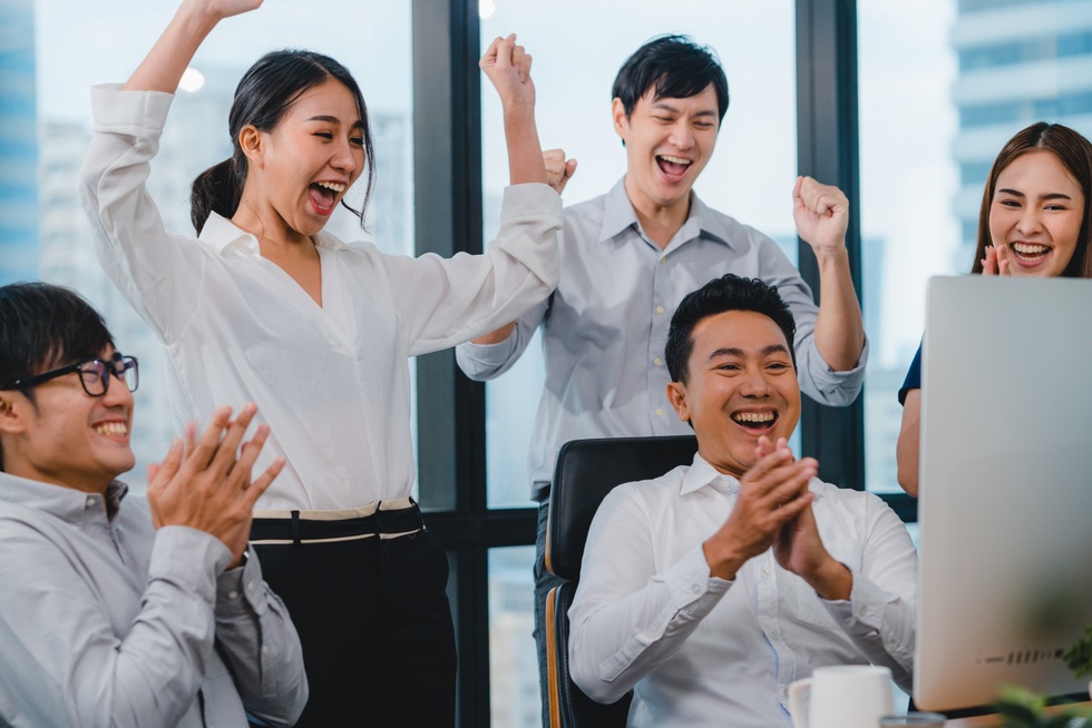 Cán bộ qua làm tư nhân được đánh giá tốt, nhận lương vượt trội - 6 Cán bộ qua làm tư nhân được đánh giá tốt, nhận lương vượt trội - 6