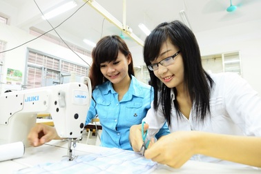 Học ngành Dệt may – Da giầy và Thời trang ở ĐH Bách khoa như thế nào?