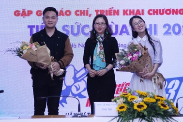 MC Khánh Vy, "Siêu trí tuệ" Hà Việt Hoàng cùng tiếp sức mùa thi 2023