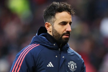 Vì sao Man Utd không thể sa thải HLV Ruben Amorim?