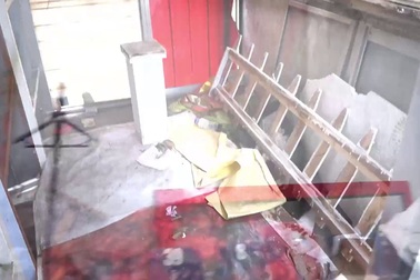 Những hình ảnh cuối cùng của sân khấu 126