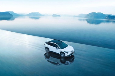 Toyota Corolla Cross: SUV cỡ B nổi bật với công nghệ hiện đại, an toàn