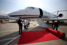 Nội thất "sang chảnh" bên trong các máy bay tư nhân đắt đỏ nhất thế giới