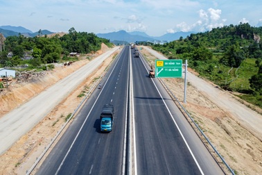 Hình hài tuyến cao tốc Bắc - Nam hơn 11km qua Đà Nẵng sắp được thông xe