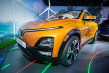 Cận cảnh VinFast VF 6 - Xe điện cạnh tranh Hyundai Creta, Kia Seltos